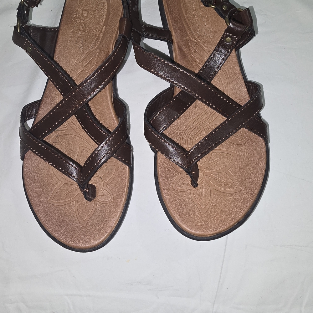 Elegant Brown Strappy Sandals